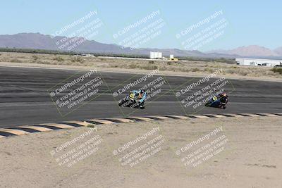 media/Jan-16-2026-CVMA Friday Practice (Fri) [[6f2bf47531]]/5-Racer 4-Trackday1/Session 2 (Bowl)/